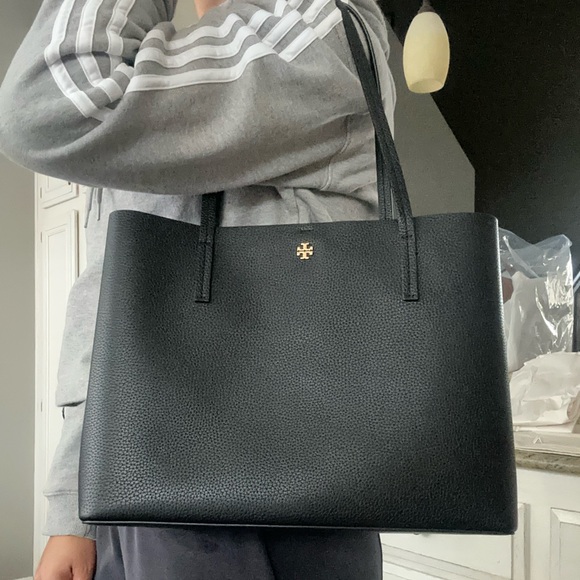 New tory Burch Blake center zip large tote in black - Picture 5 of 14